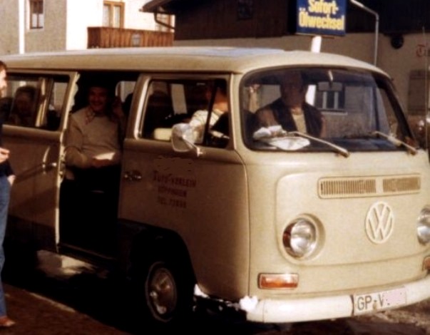 Die Anfnge: Ein VW-Bus T1 im Verleih